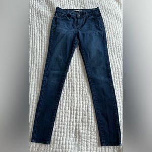 Levis 710 Super Skinny Jeans